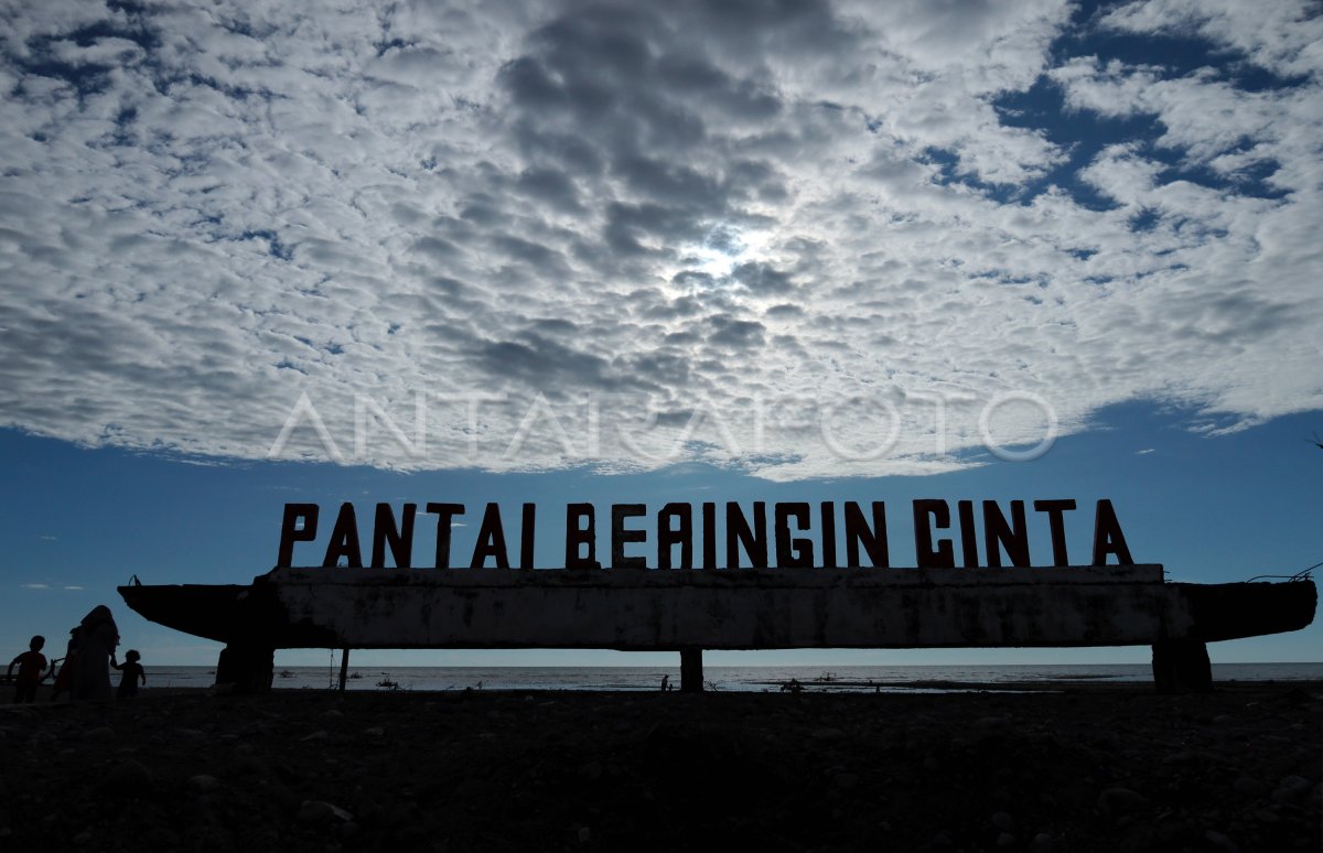 PENGEMBANGAN WISATA DESA PESISIR | ANTARA Foto