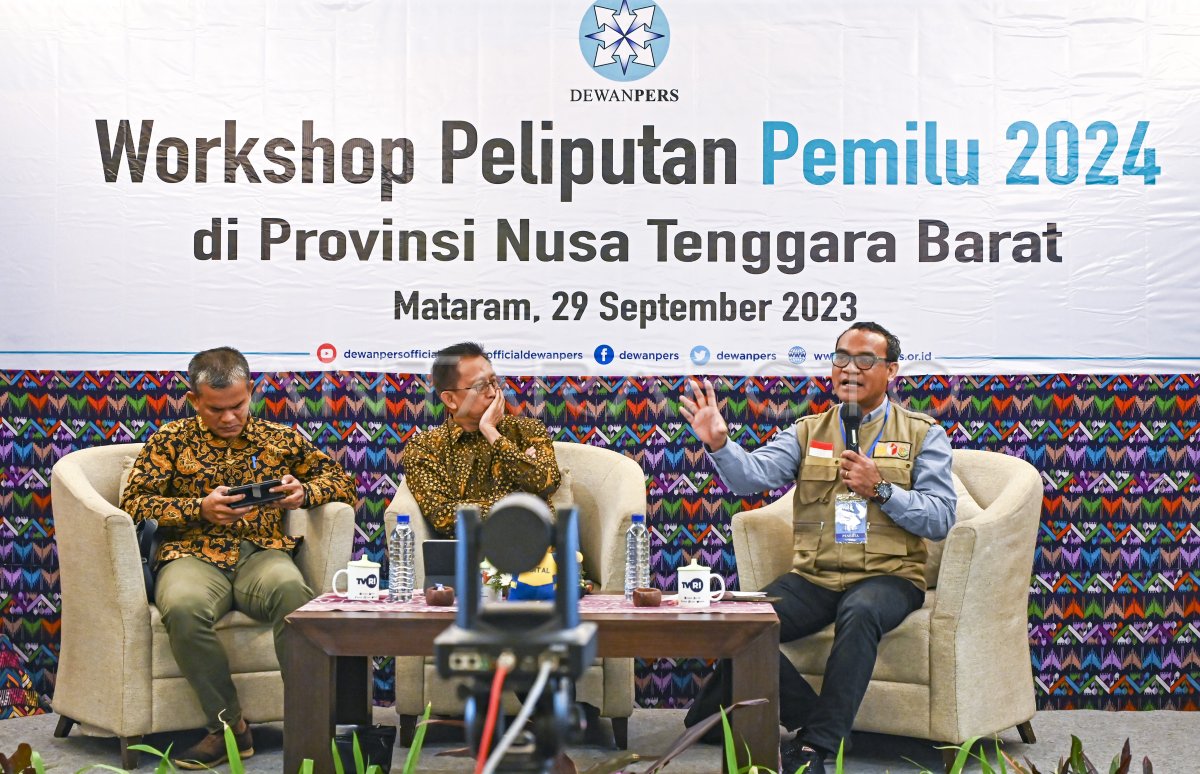 Workshop peliputan Pemilu 2024 di Mataram