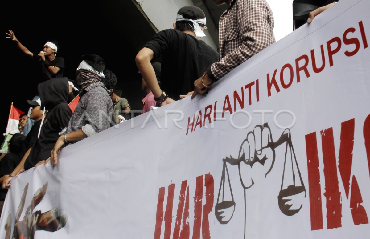 AKSI PERINGATAN HARI ANTI KORUPSI SEDUNIA | ANTARA Foto