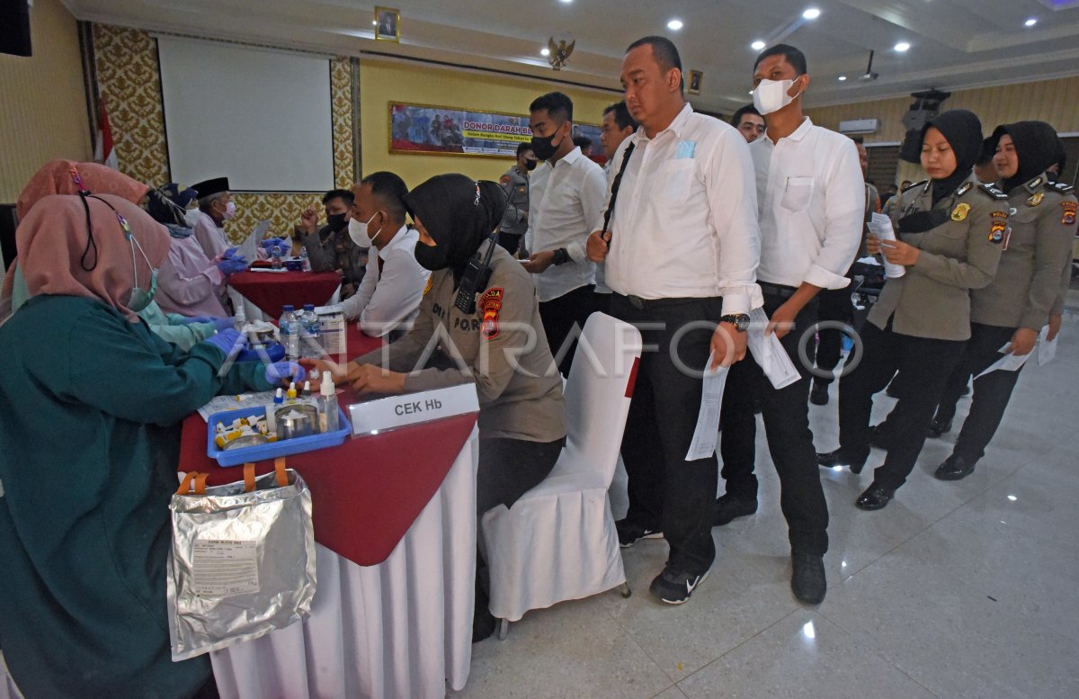AKSI DONOR DARAH HUT HUMAS POLRI