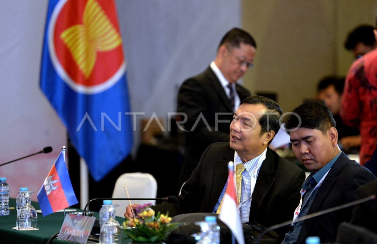 Pertemuan Kelompok Kerja ASEAN SOMTC