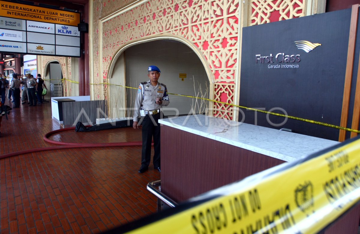 KEBAKARAN BANDARA SOEKARNO-HATTA | ANTARA Foto