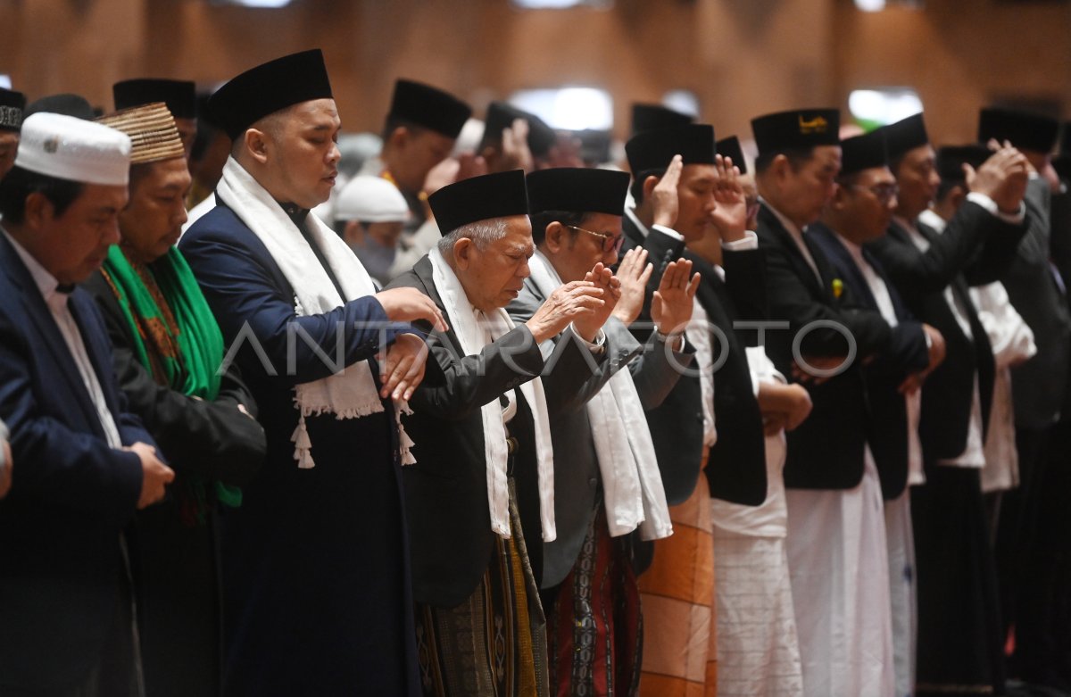 Wapres Shalat Idul Adha Di Masjid Istiqlal | ANTARA Foto