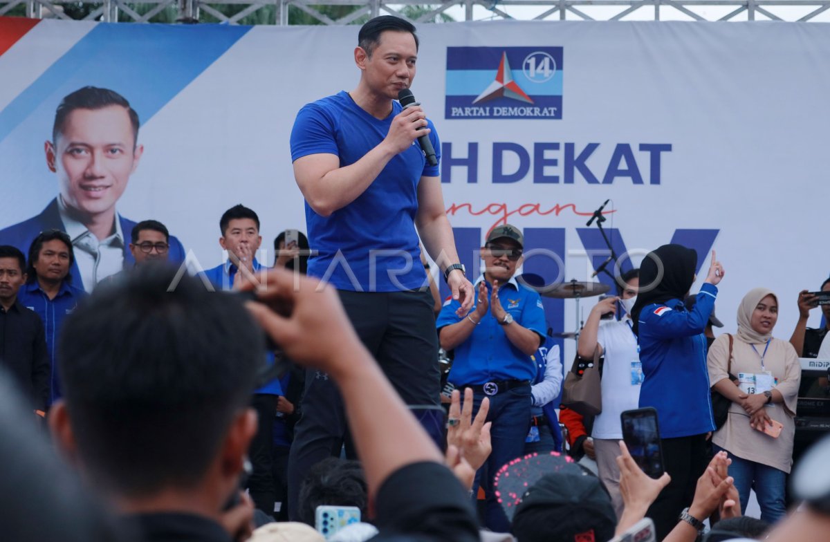 KUNJUNGAN KETUA PARTAI UMUM DEMOKRAT KE MAMUJU