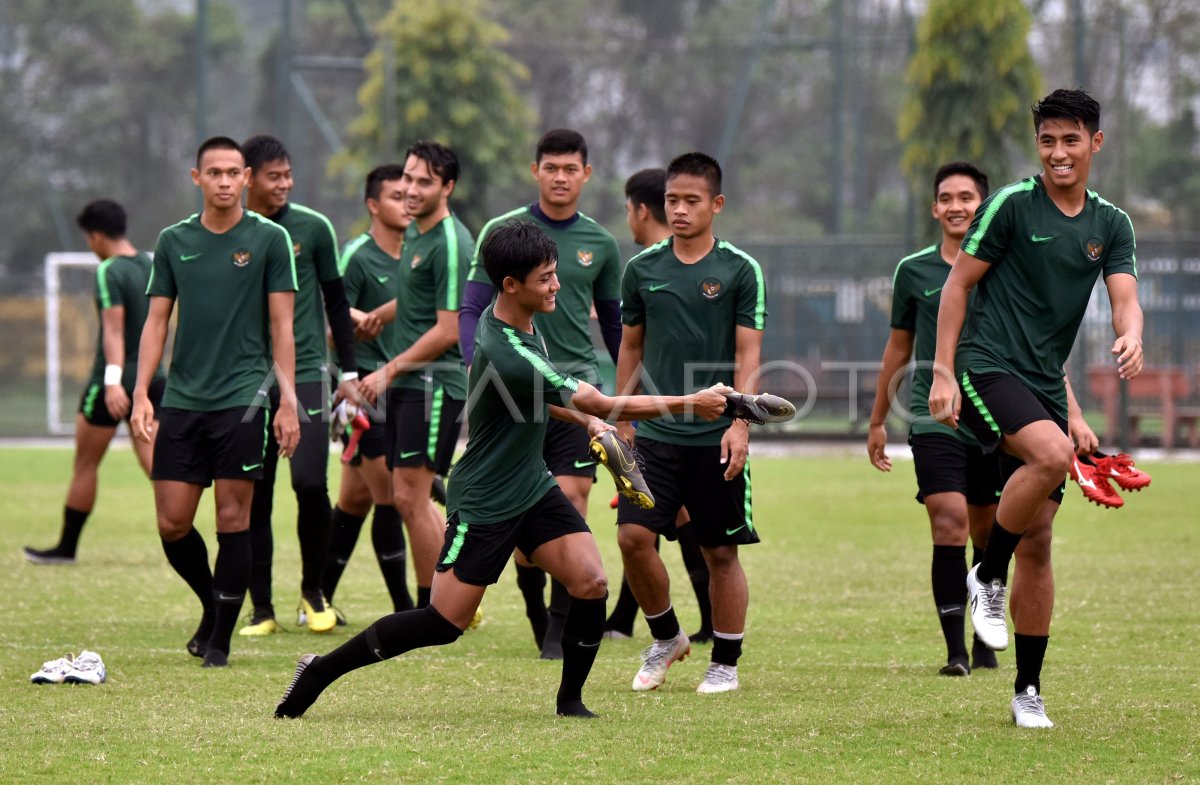 LATIHAN TIMNAS U-23 INDONESIA | ANTARA Foto