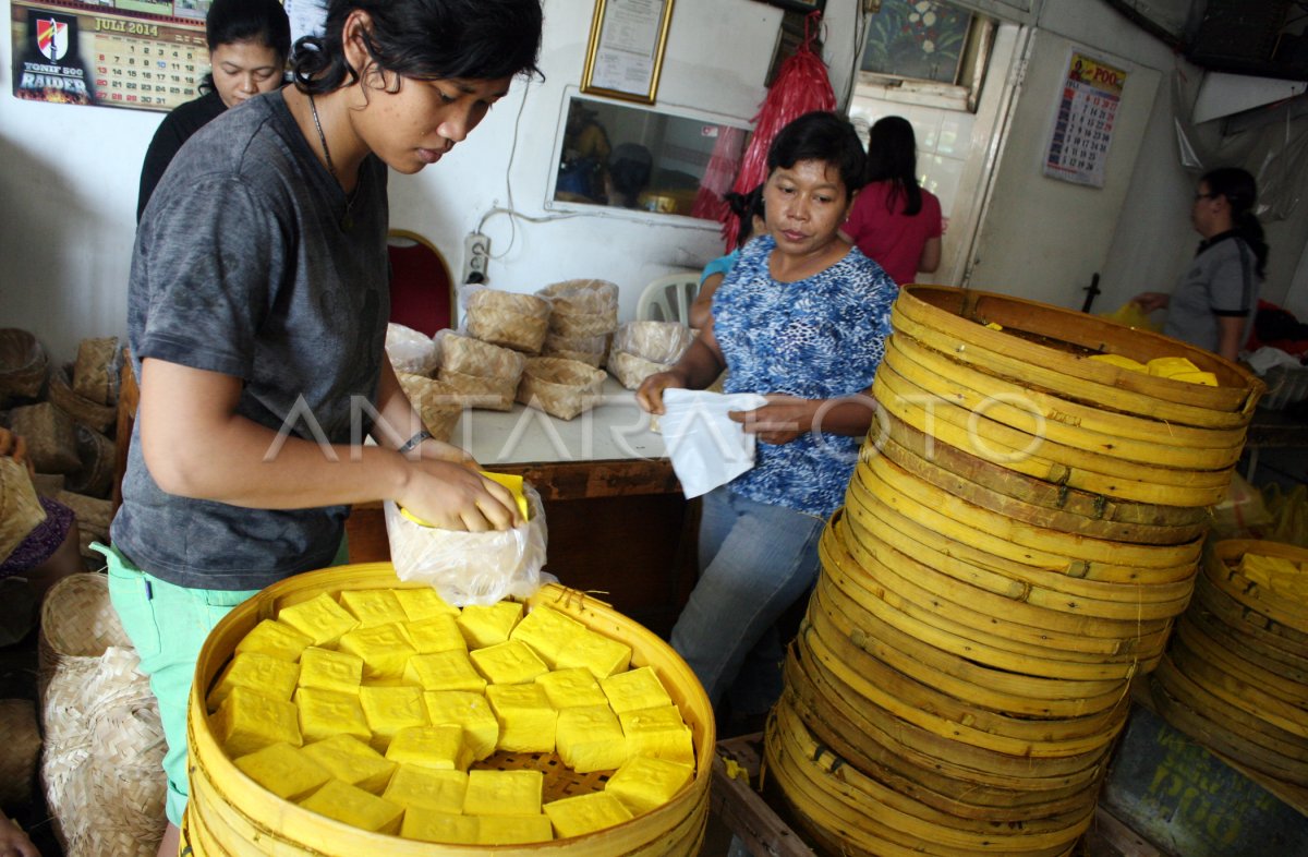 Permintaan Tahu Kuning Khas Kediri Meningkat Antara Foto