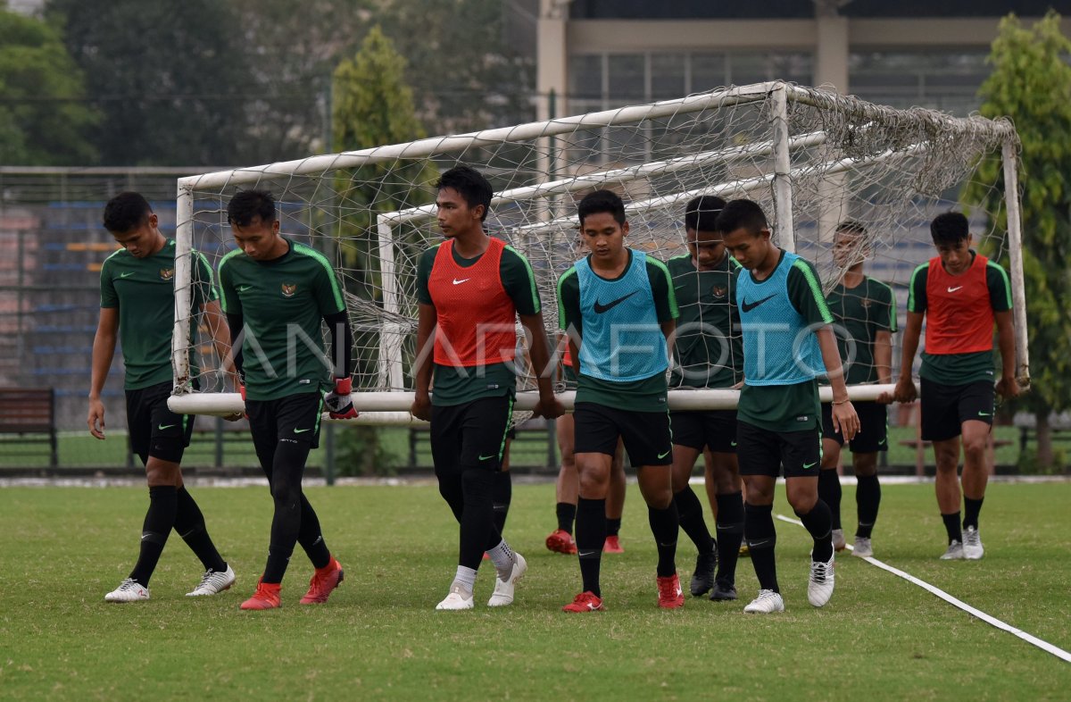 LATIHAN TIMNAS U-23 INDONESIA | ANTARA Foto