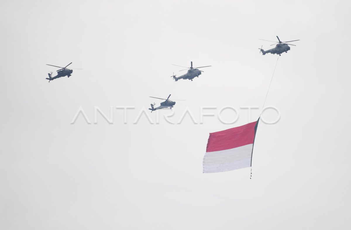 UPACARA HUT KE-77 TNI | ANTARA Foto