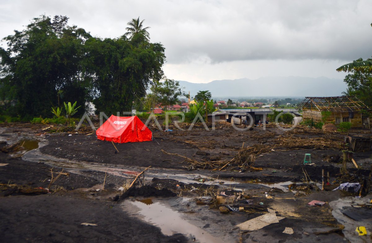 Masa Tanggap Darurat Banjir Lahar Dingin Gunung Marapi | ANTARA Foto