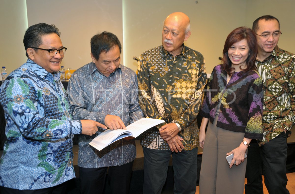 PROYEKSI PENAMBAHAN JUMLAH HUNIAN | ANTARA Foto