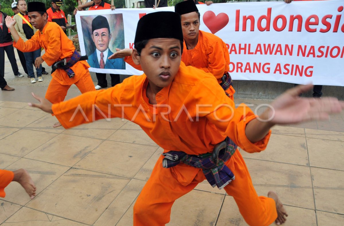 CINTA INDONESIA ANTARA Foto