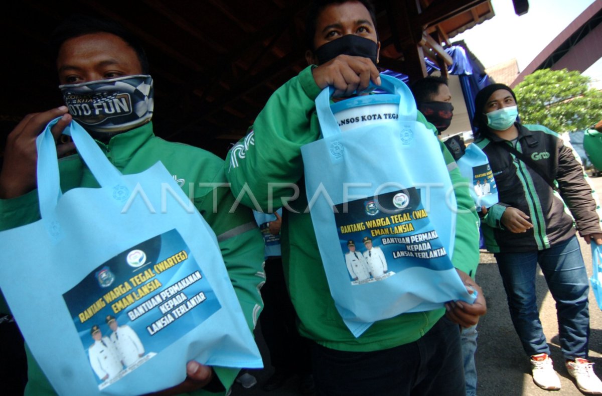 BANTUAN RANTANG MAKANAN MELALUI OJEK DARING