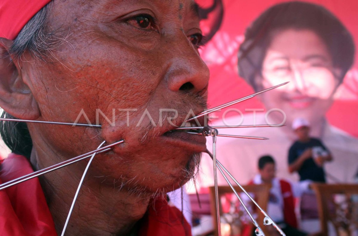 MEGA-PRO | ANTARA Foto