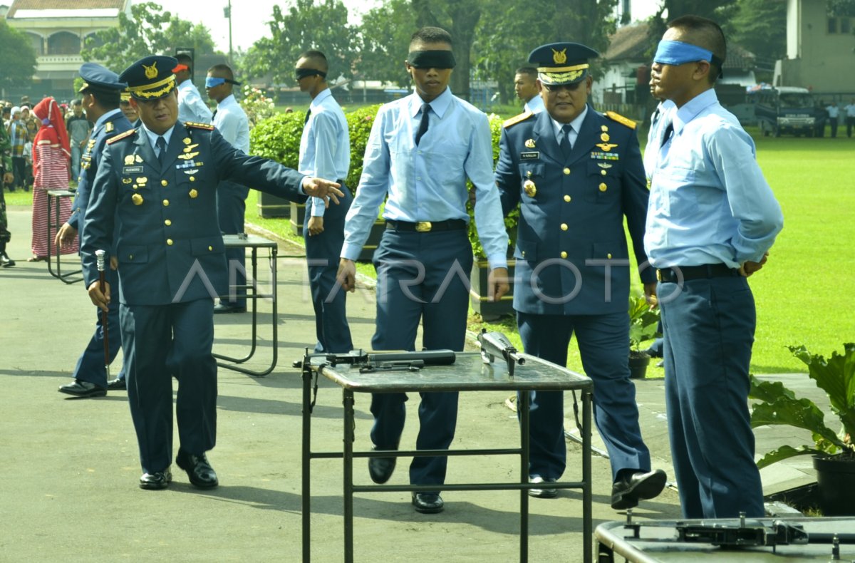 PRAJURIT KARIR TNI AU | ANTARA Foto