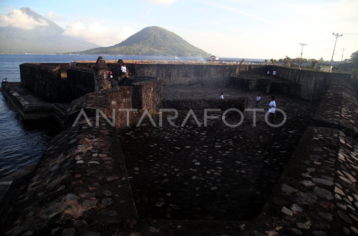 Wisata sejarah Benteng Kalamata di Ternate