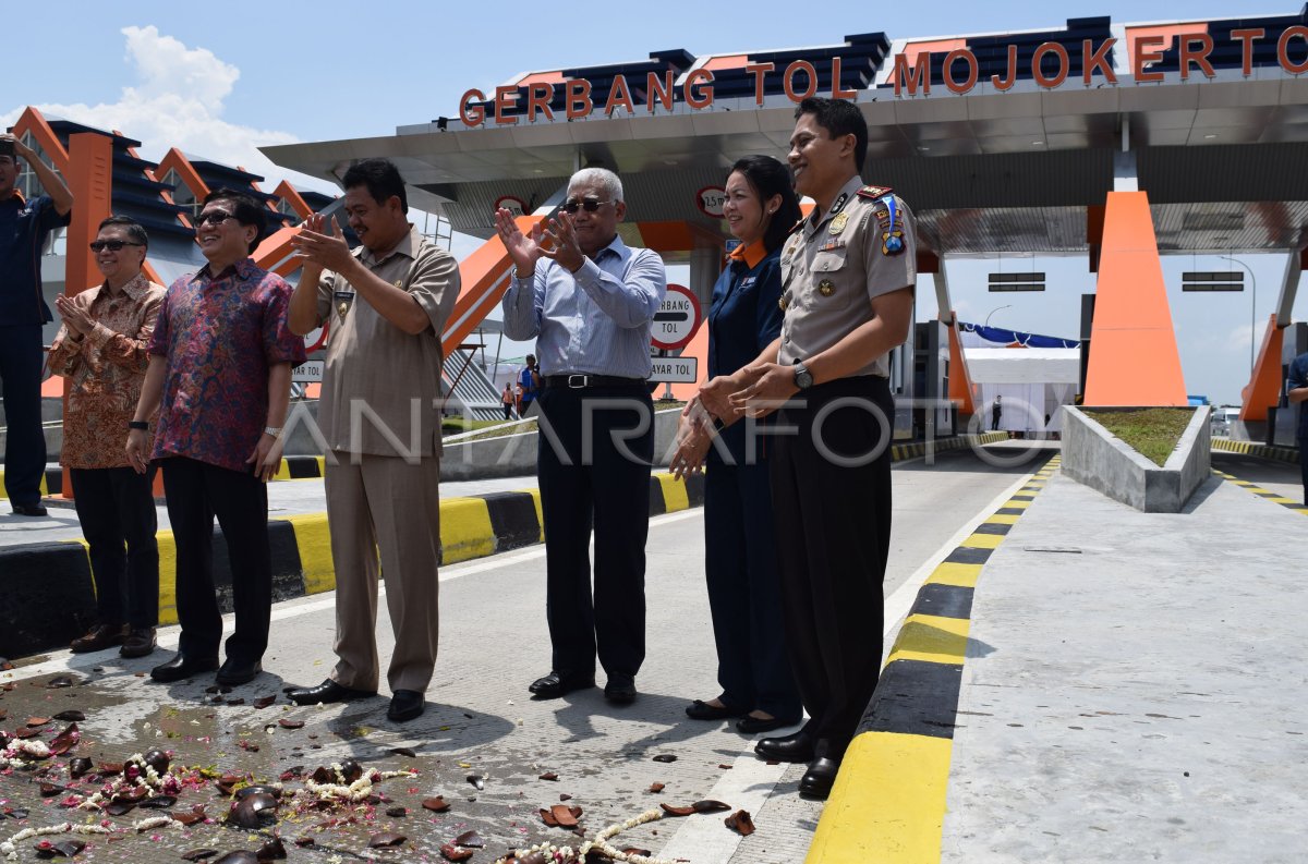 TOL SIAP BEROPERASI | ANTARA Foto