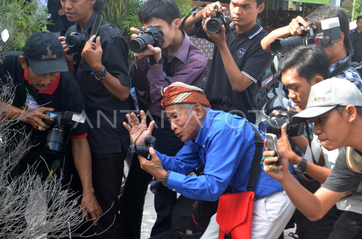 DISKUSI FOTOGRAFI BUDAYA | ANTARA Foto