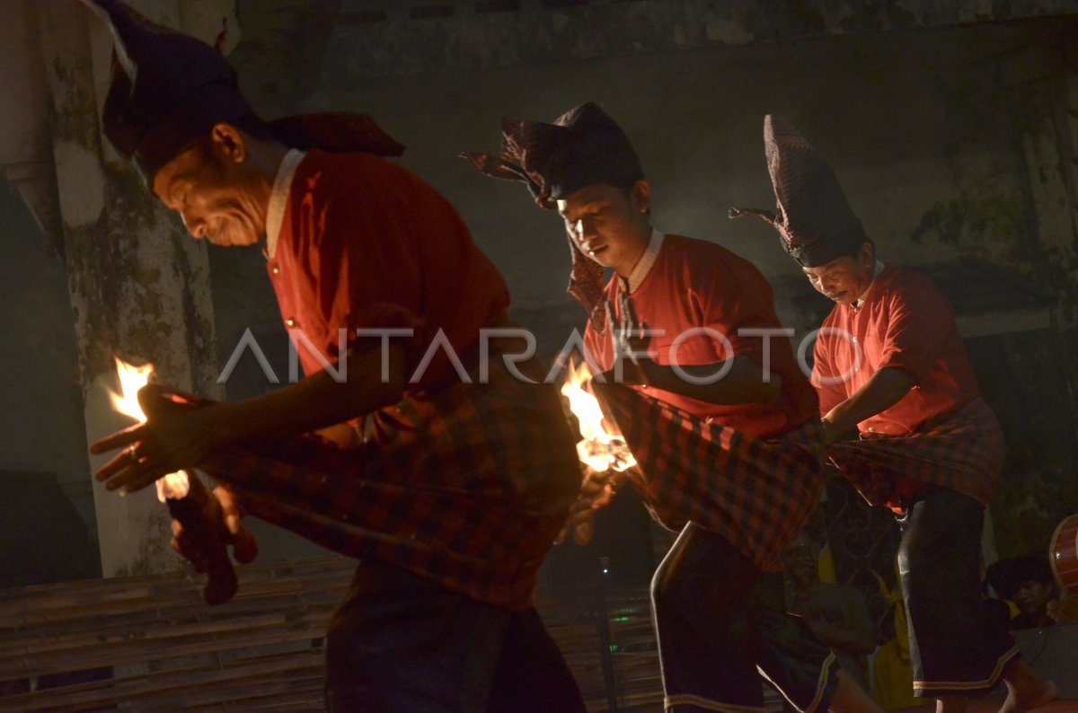 TARI PEPEKA RI MAKKA | ANTARA Foto