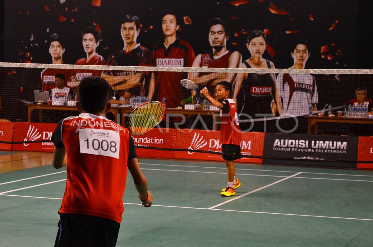 Audisi Beasiswa Djarum Badminton Antara Foto