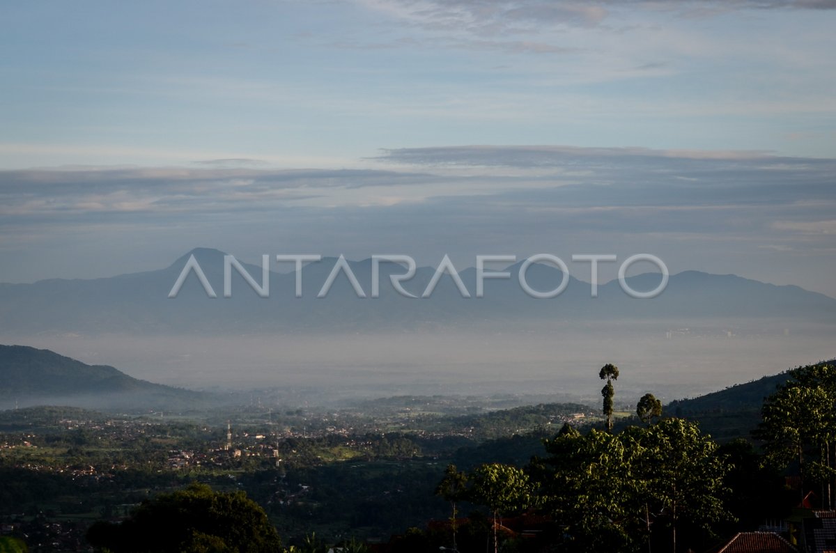 PEMANDANGAN KOTA BANDUNG | ANTARA Foto