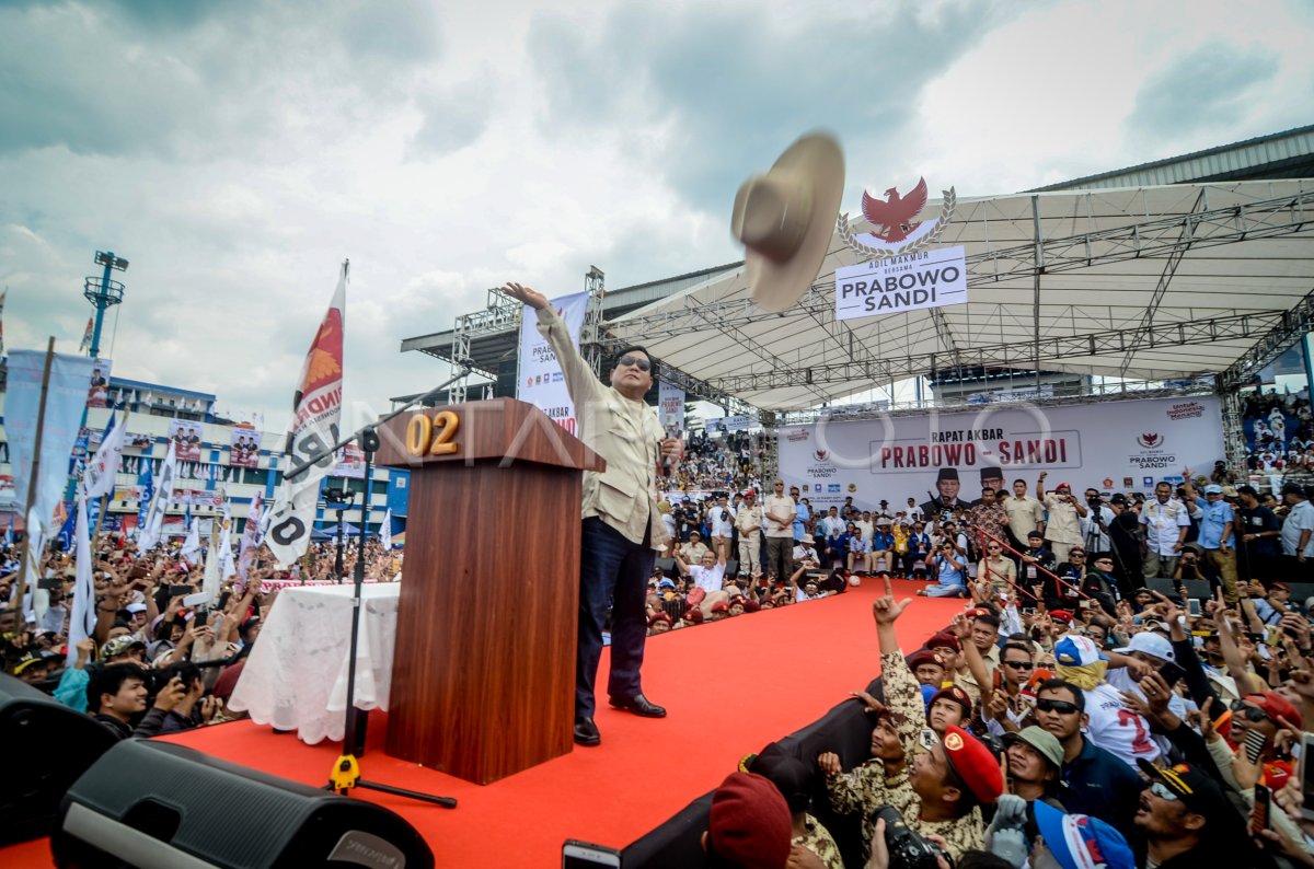 RAPAT AKBAR PRABOWO SANDI DI BANDUNG | ANTARA Foto