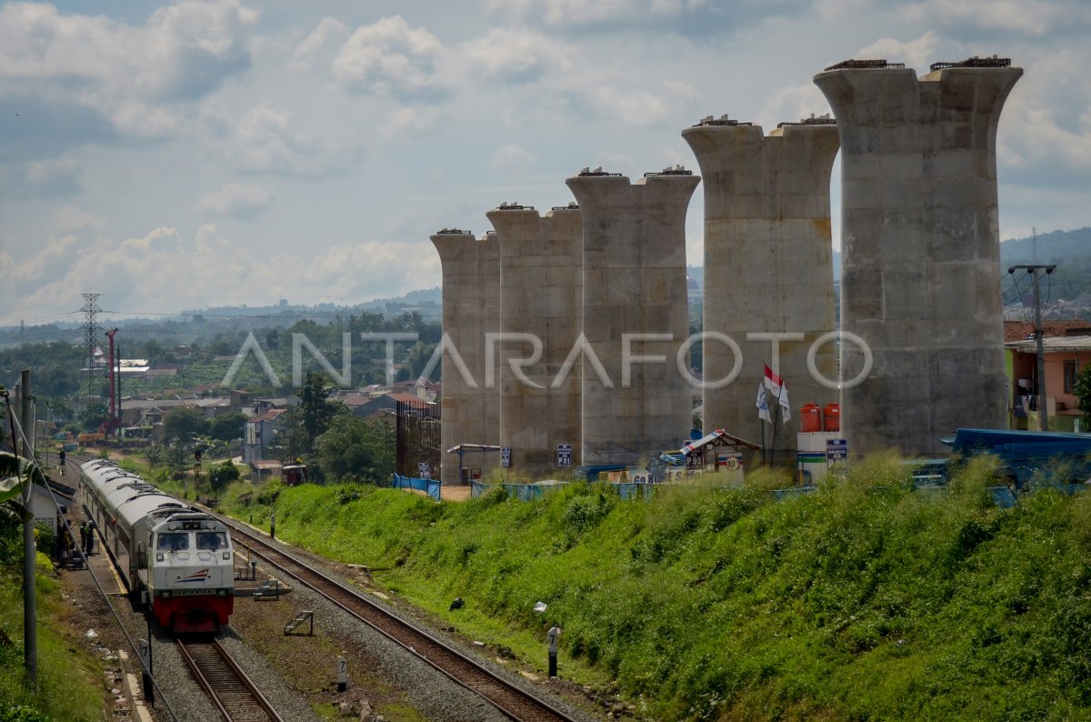 PROYEK PEMBANGUNAN KERETA CEPAT JAKARTA BANDUNG | ANTARA Foto