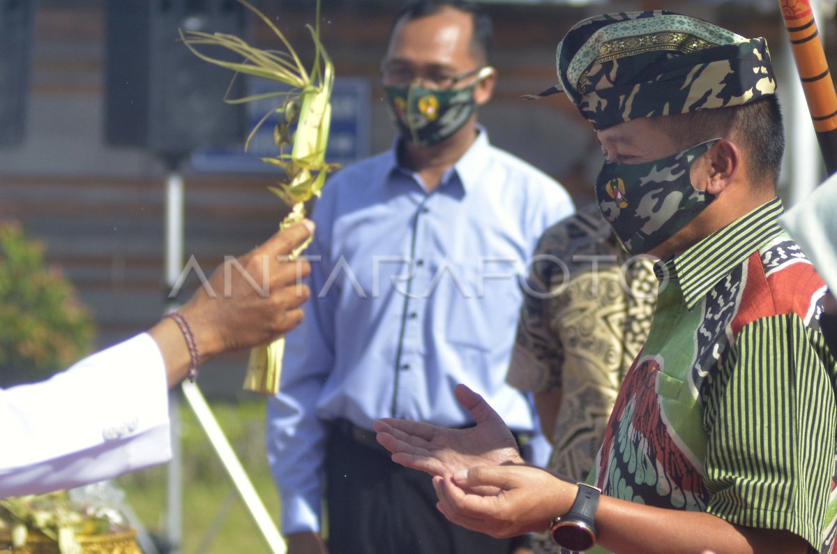 Penyambutan Pangdam Ix Udayana Antara Foto