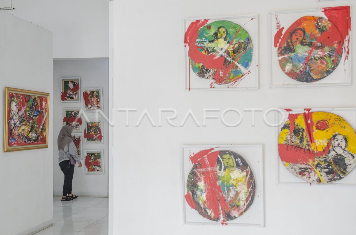 Pameran seni Sayap Patah