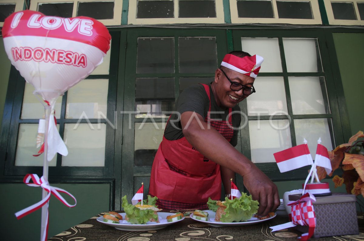 Lomba Sambut HUT RI Di Ternate | ANTARA Foto