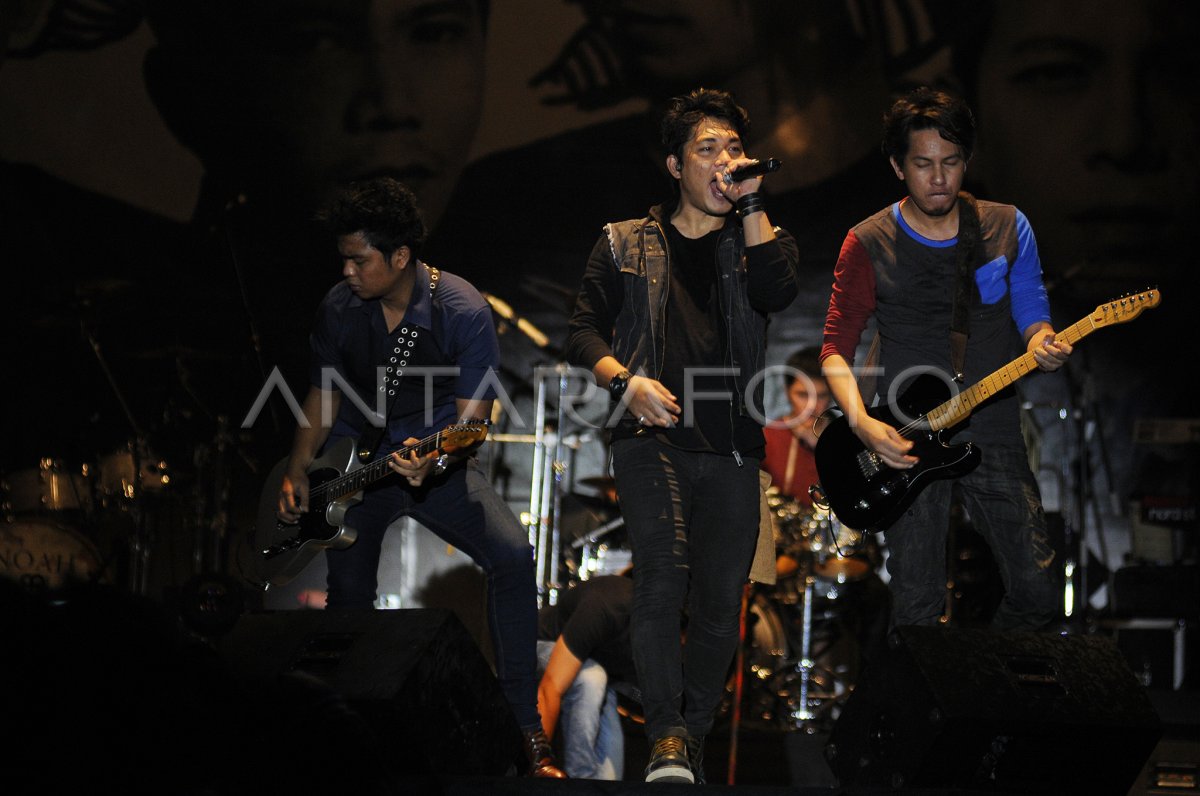 KONSER ARMADA BAND ANTARA Foto