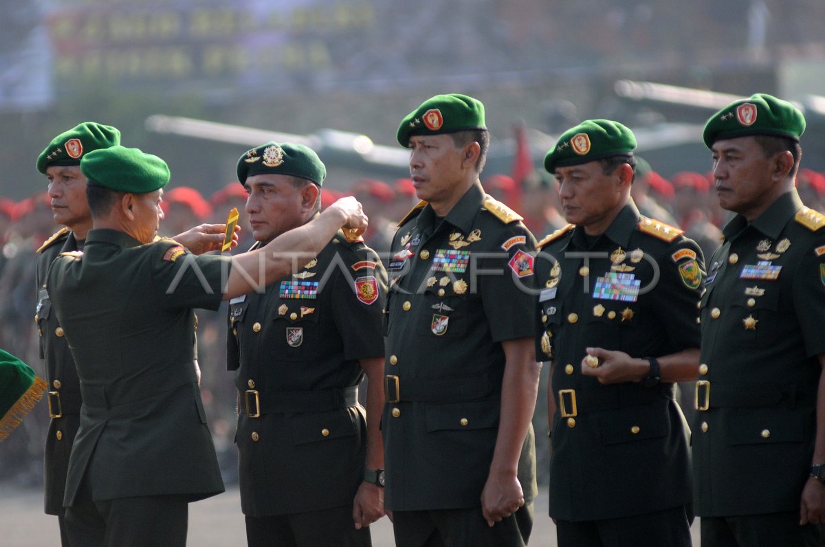 SERTIJAB PANGKOSTRAD | ANTARA Foto