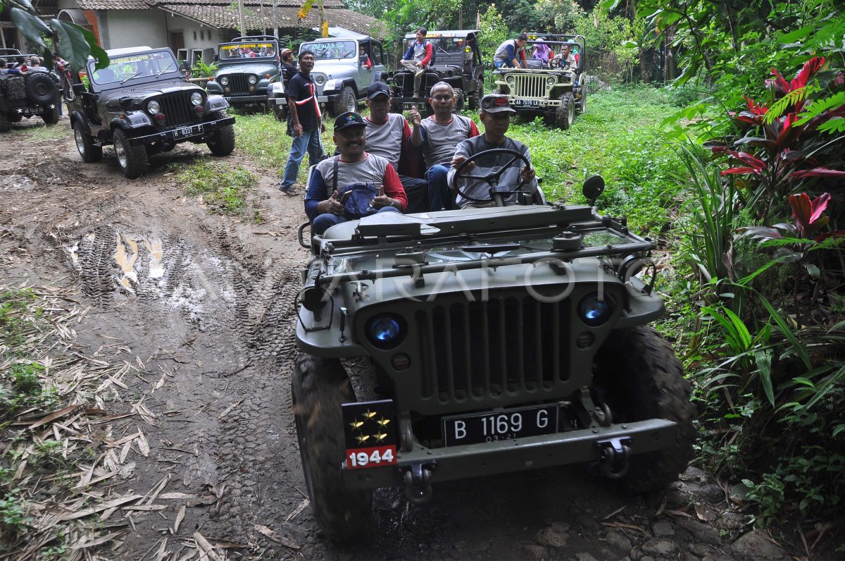 WISATA BOROBUDUR JEEP ADVENTURE | ANTARA Foto