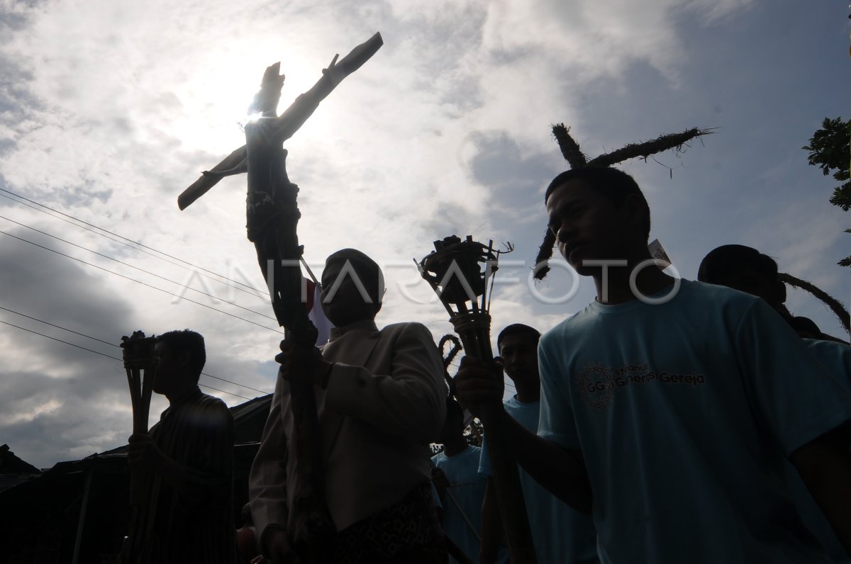 KIRAB SALIB INDONESIA YOUTH DAY 2023
