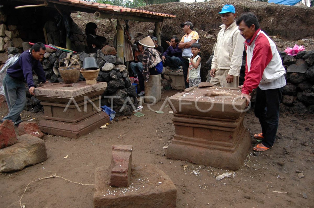 Benda Bersejarah Antara Foto