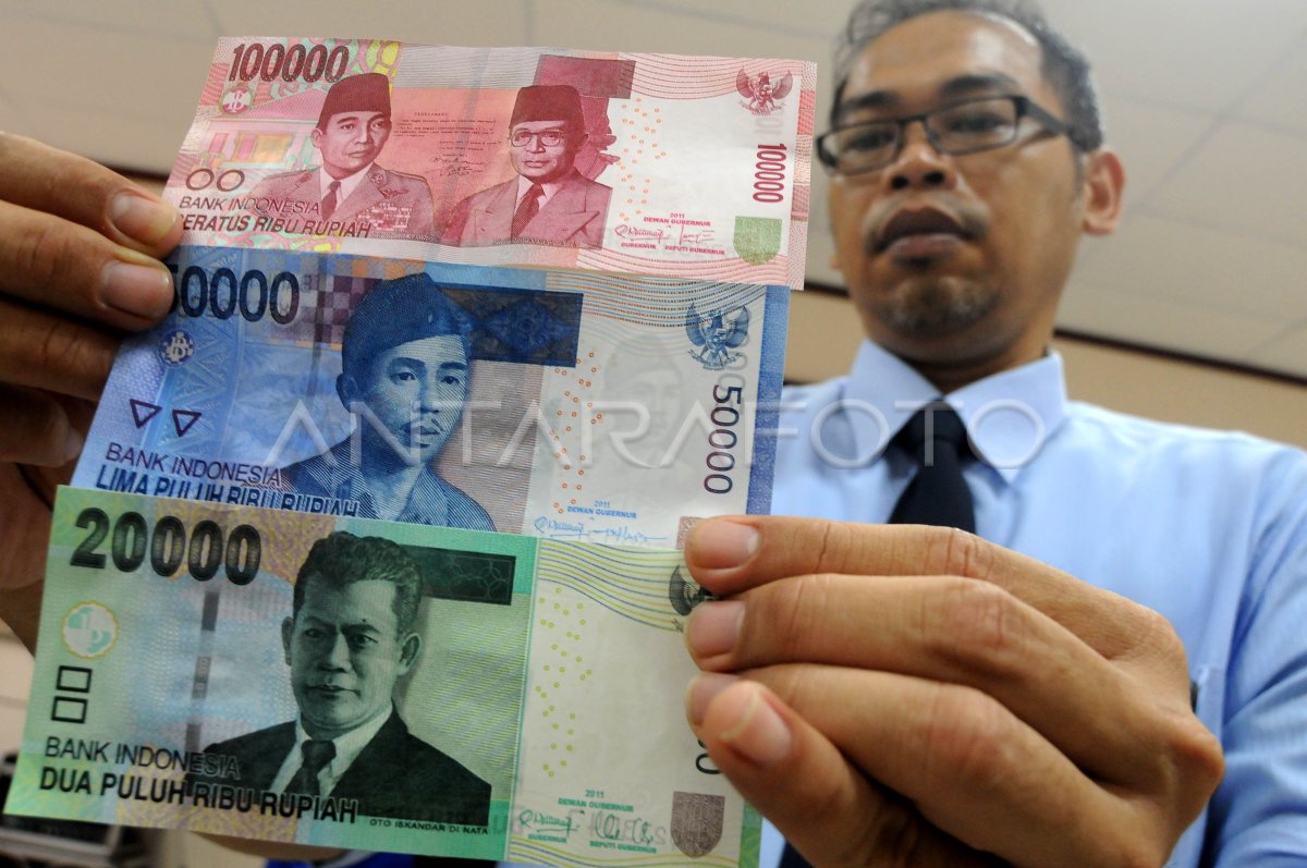 Desain Baru Rupiah Antara Foto