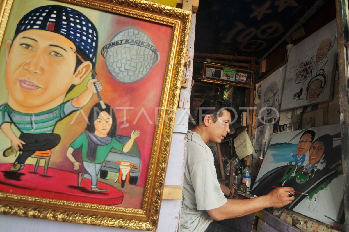 PELUKIS KAKI LIMA | ANTARA Foto
