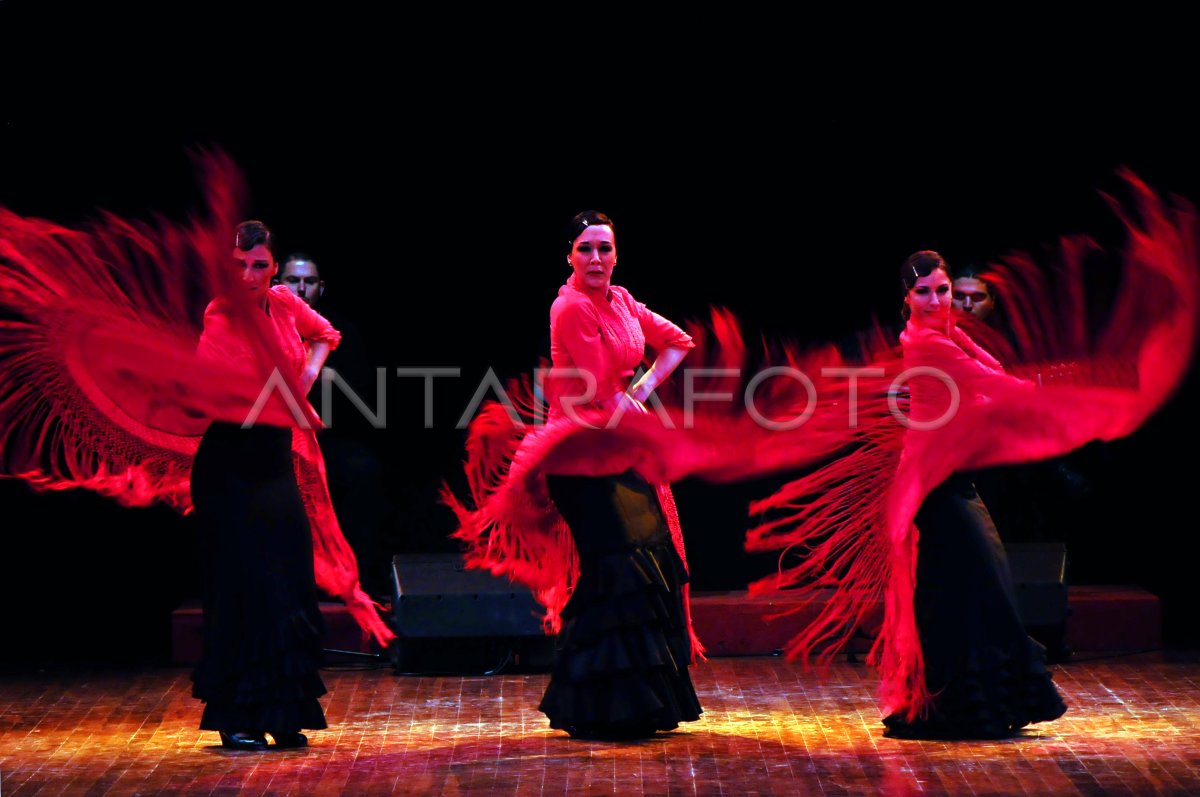 TARI FLAMENCO | ANTARA Foto