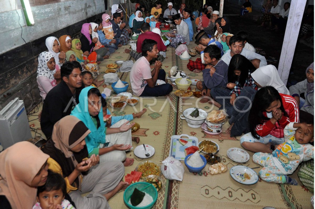 Tradisi Punggahan Antara Foto