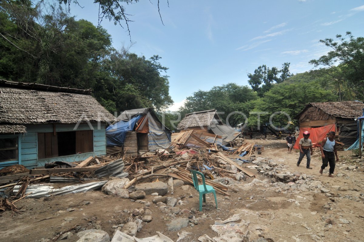 BANJIR BANDANG TAMBANG | ANTARA Foto