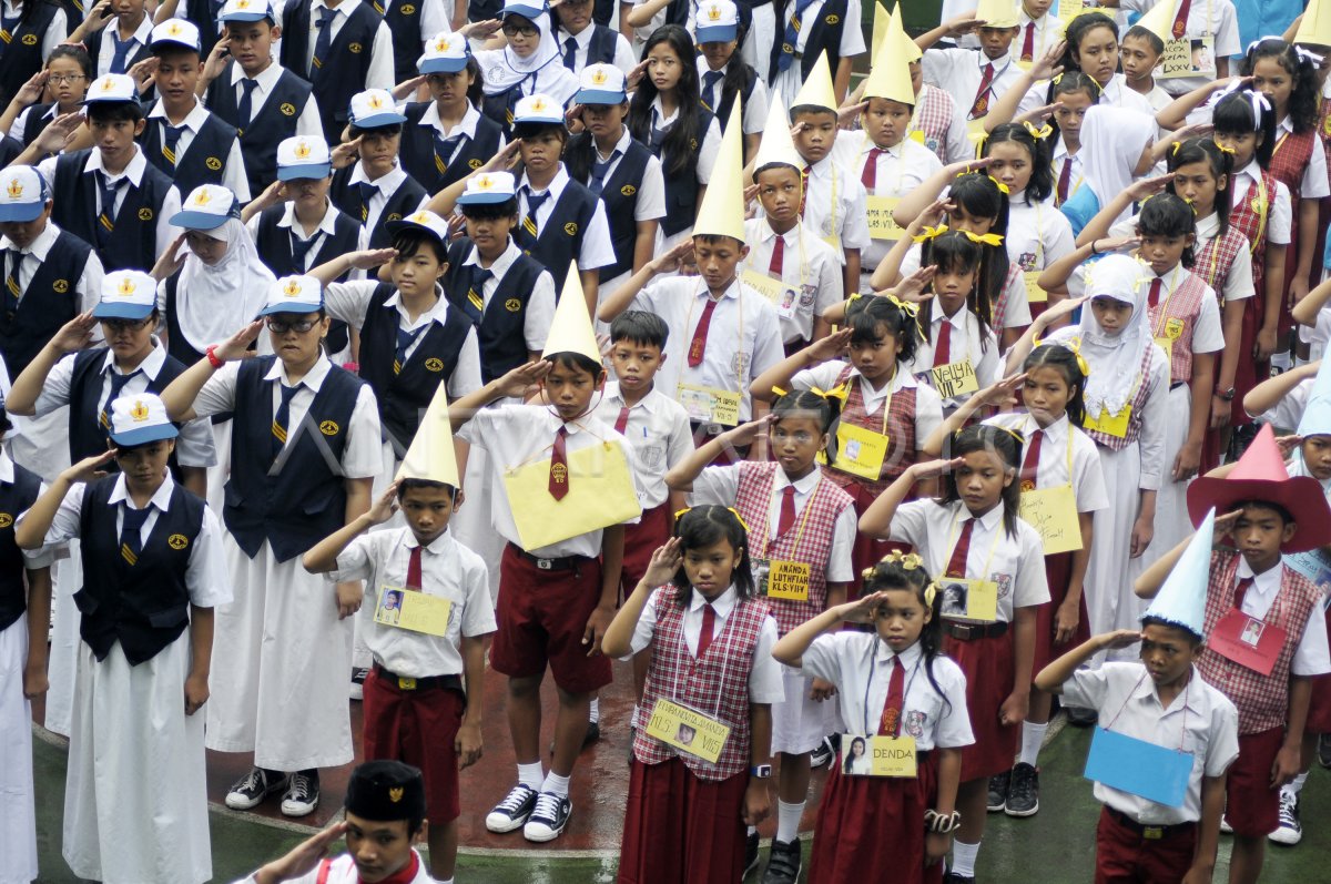 HARI PERTAMA SEKOLAH | ANTARA Foto