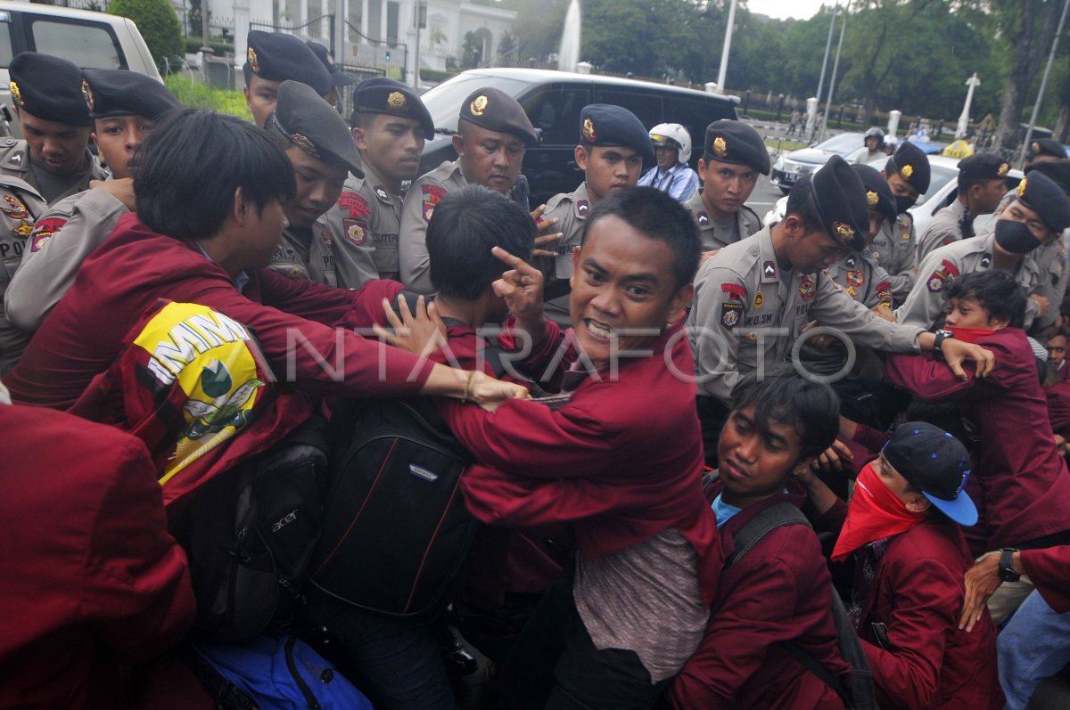 Aksi Anti Korupsi Antara Foto