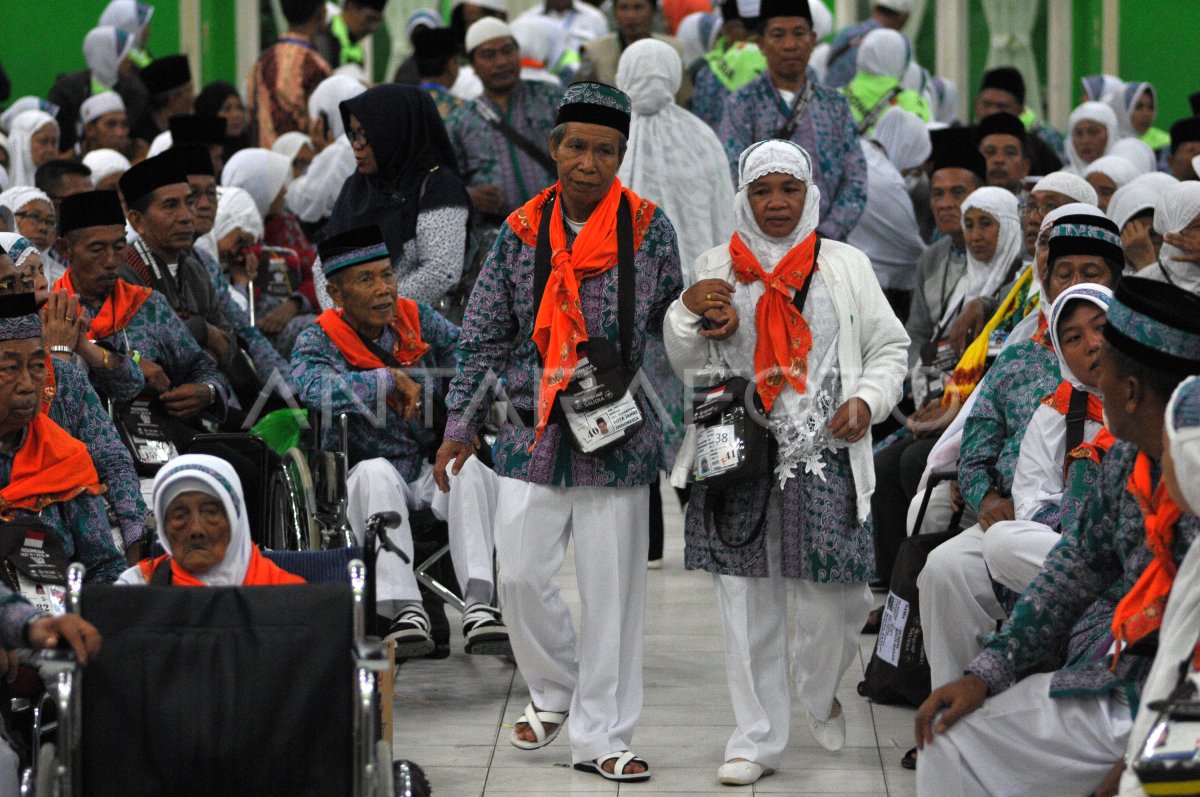 PEMBERANGKATAN JEMAAH CALON HAJI JAMBI