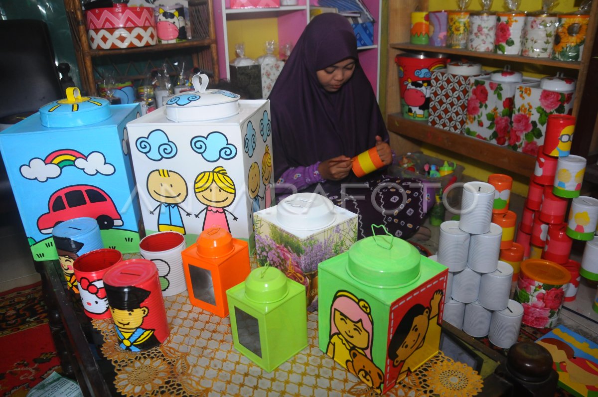 Kerajinan Daur Ulang Kaleng Bekas Antara Foto 5872