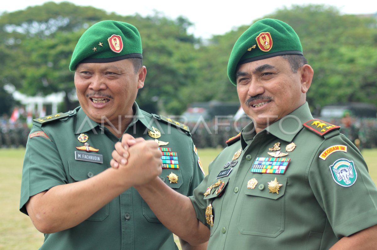 APEL SERTIJAB PANGDAM ISKANDAR MUDA | ANTARA Foto