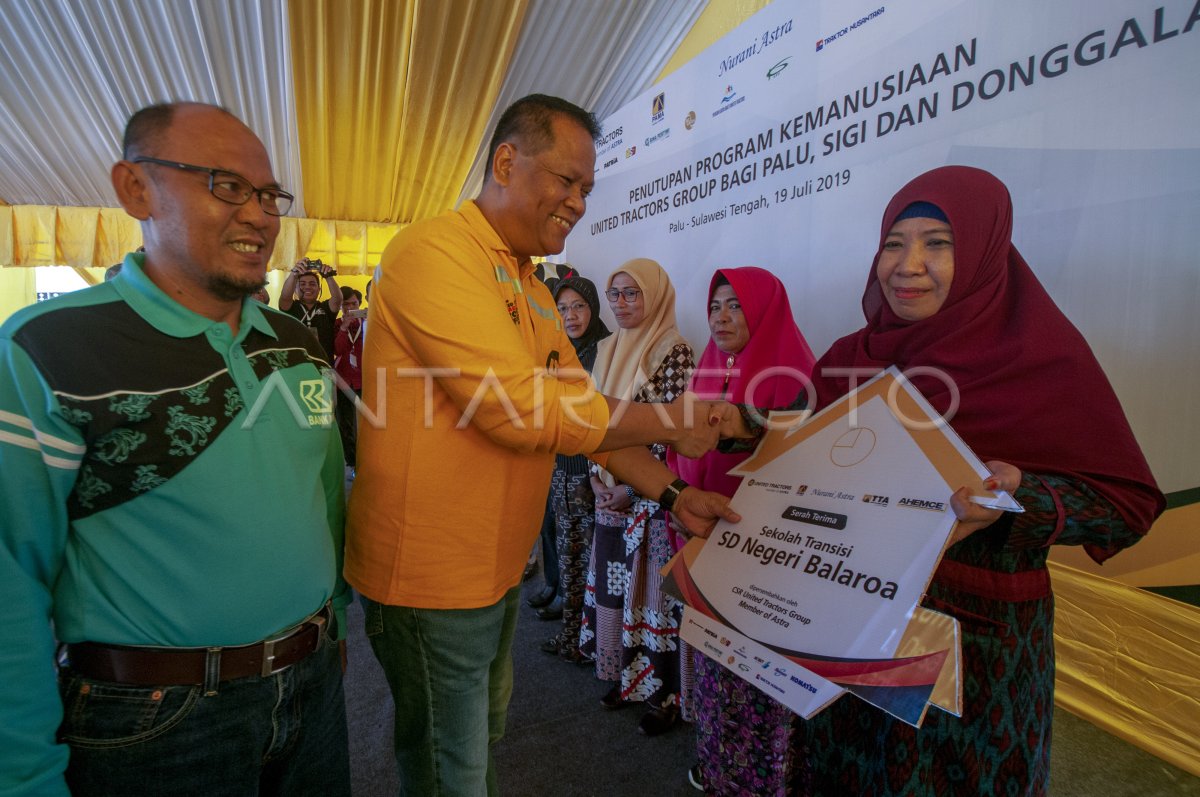 REKONSTRUKSI FASILITAS PENDIDIKAN PASCABENCANA | ANTARA Foto