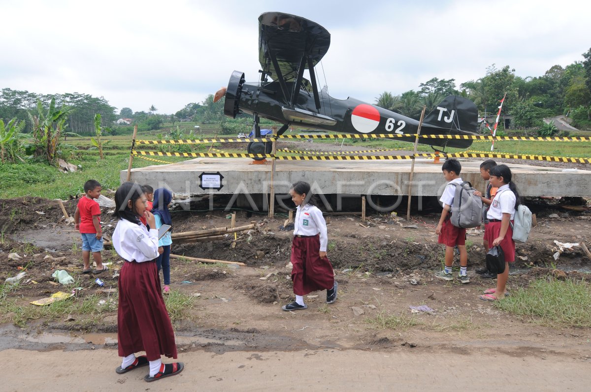 PEMBANGUNAN TAMAN WISATA SEJARAH SALATIGA | ANTARA Foto