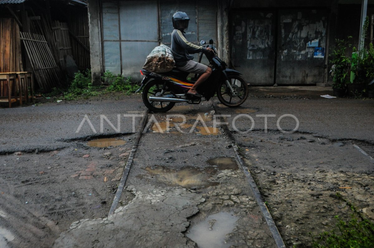 Reaktivasi Jalur Kereta Api Rangkasbitung Pandeglang Antara Foto