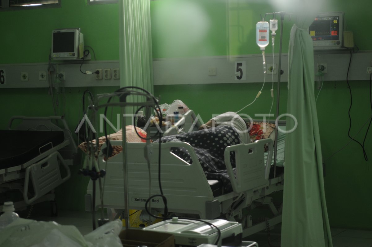 LONJAKAN KASUS POSITIF COVID-19 DI PAMEKASAN