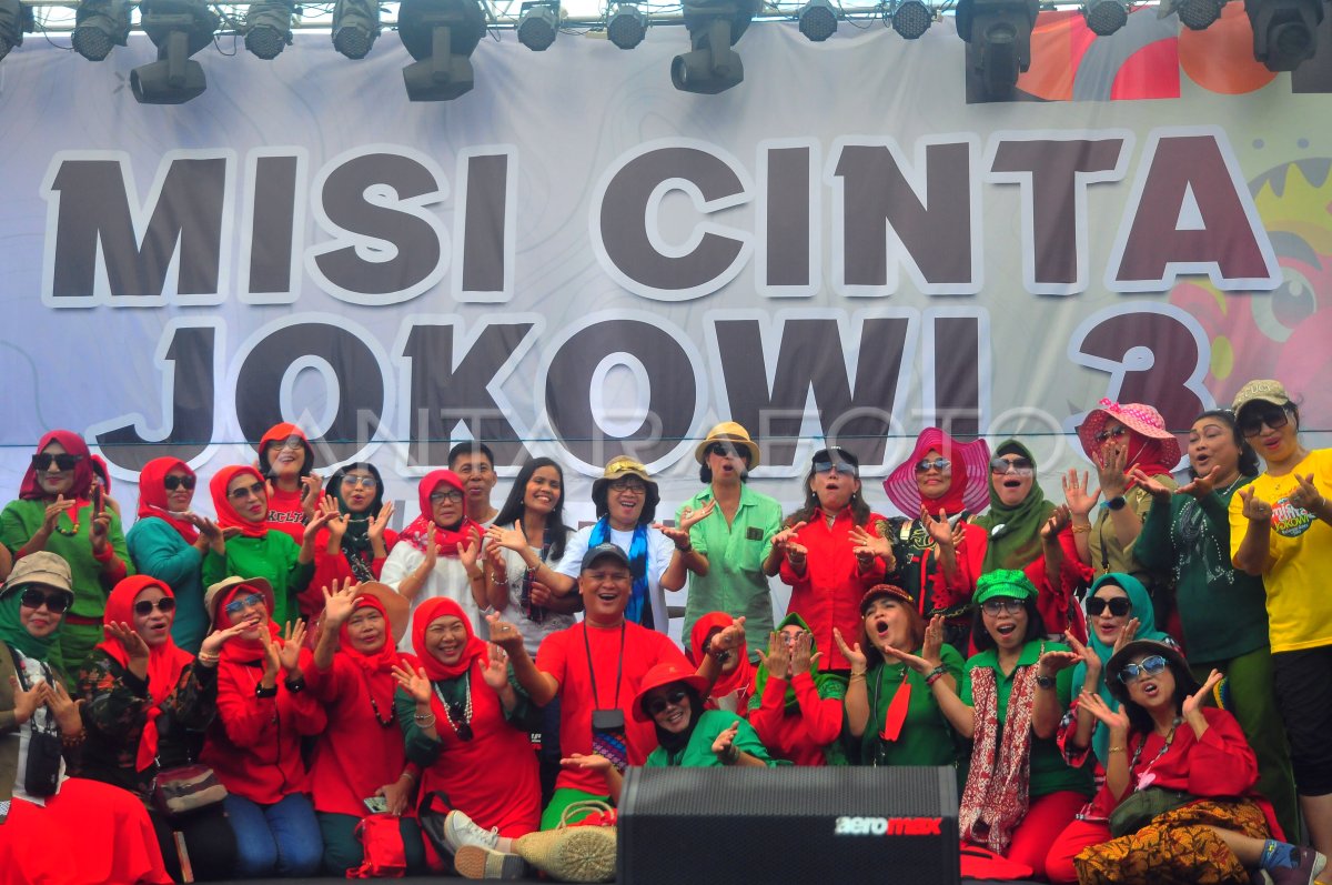 KEDATANGAN RELAWAN JOKOWI DI SOLO