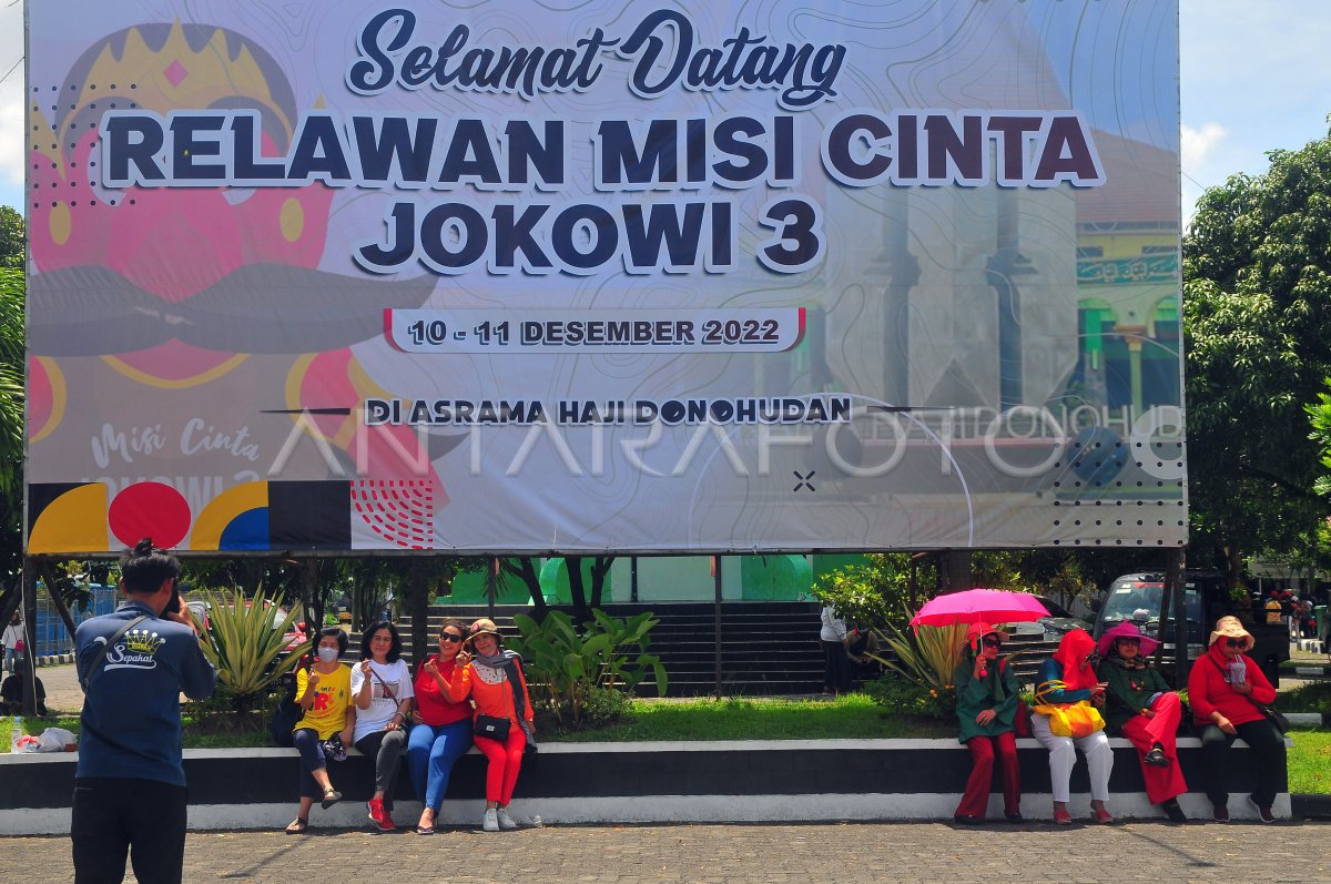 KEDATANGAN RELAWAN JOKOWI DI SOLO